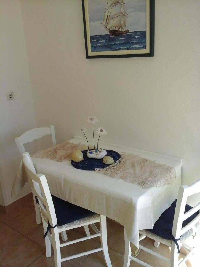 Apartments And Rooms With Parking Space Hvar - 13161 Χβαρ Εξωτερικό φωτογραφία